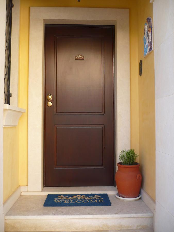 Molo Di Levante - Rent Apartment Marina di Ragusa Kültér fotó